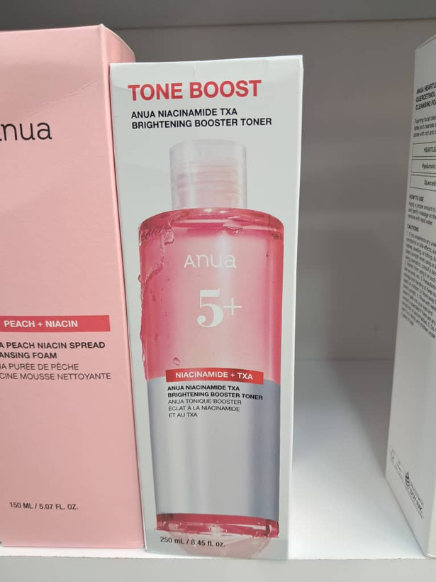 عنوان: تونر روشن کننده انوا مدل Niacinamide TXA حجم 250 میلی لیتر زنانه و مردانه صورتی