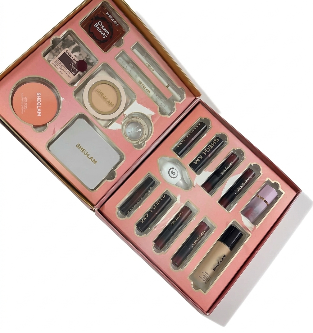 ست کامل کیت آرایشی شگلم مدل Makeup Gift Set شامل کرم پودر، رژ لب، سایه و محصولات متنوع